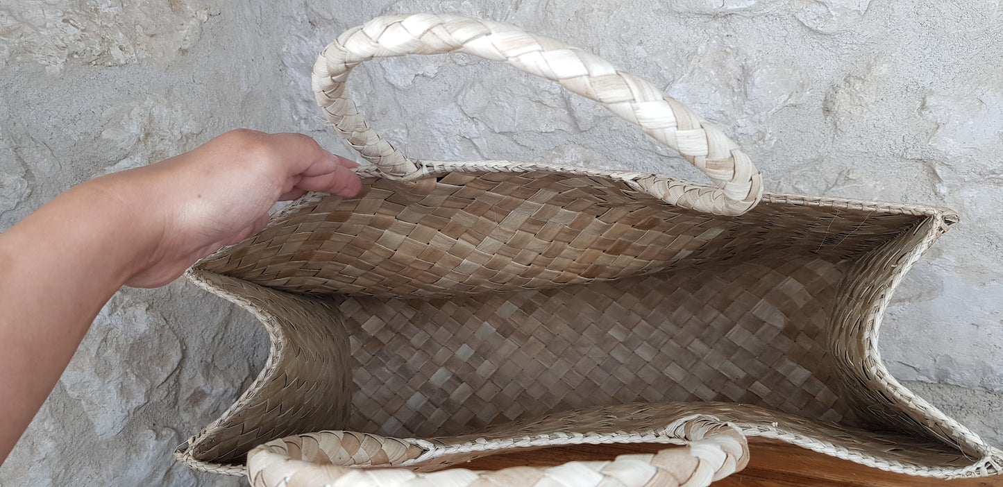 Sac en feuilles de Pandan tissé à la main