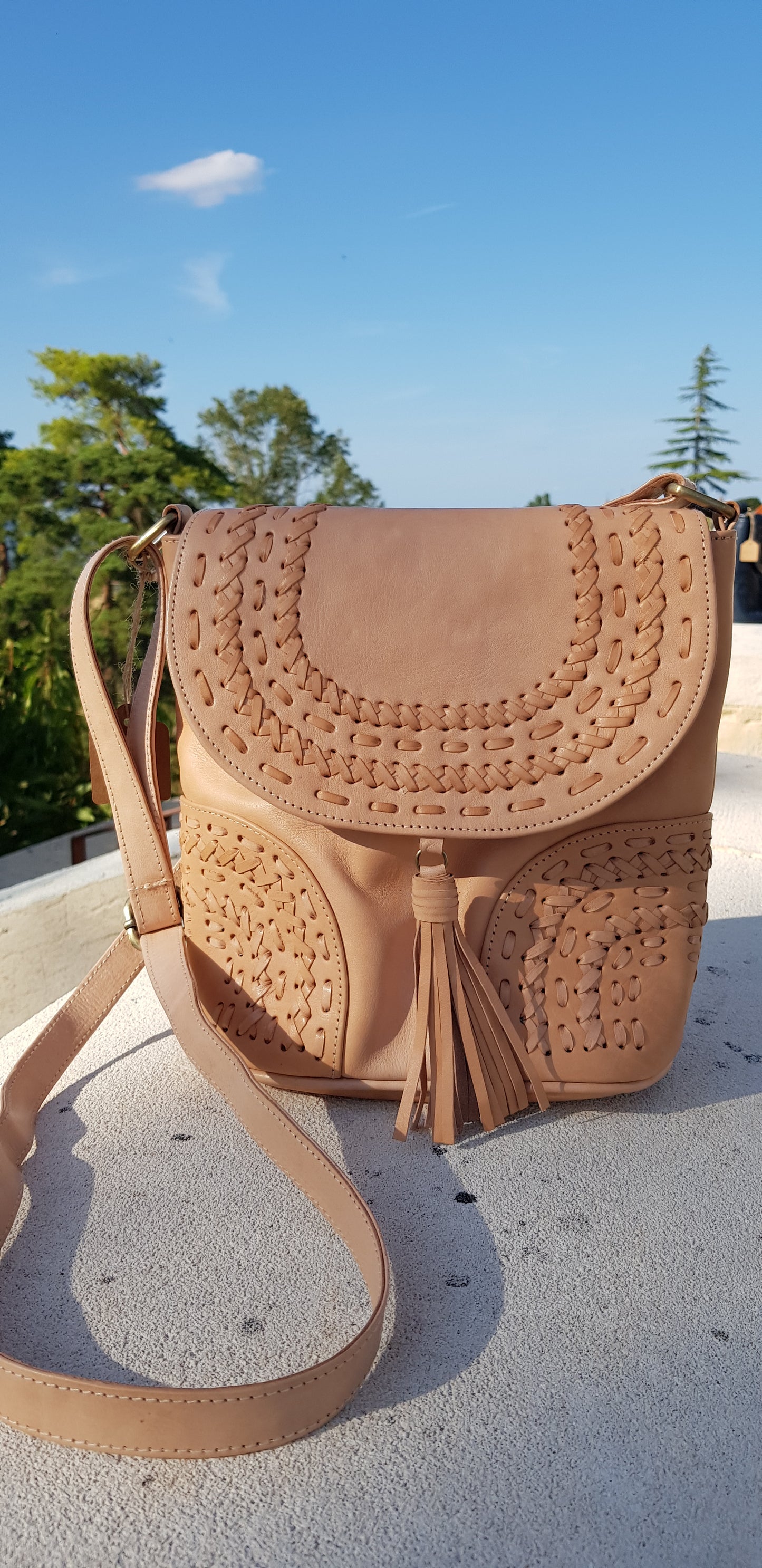 Sac bandoulière en cuir (existe en plusieurs couleurs)