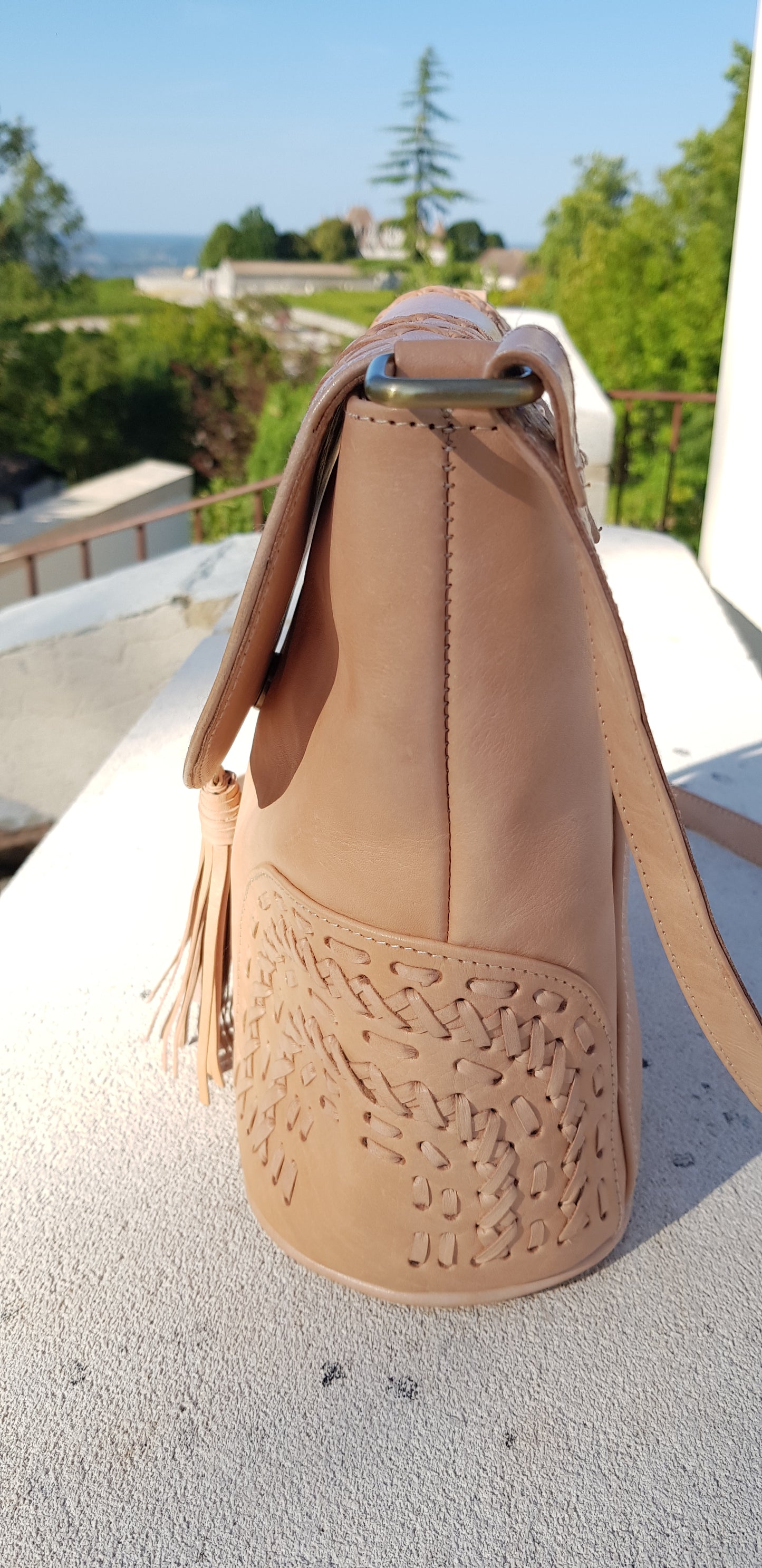 Sac bandoulière en cuir (existe en plusieurs couleurs)