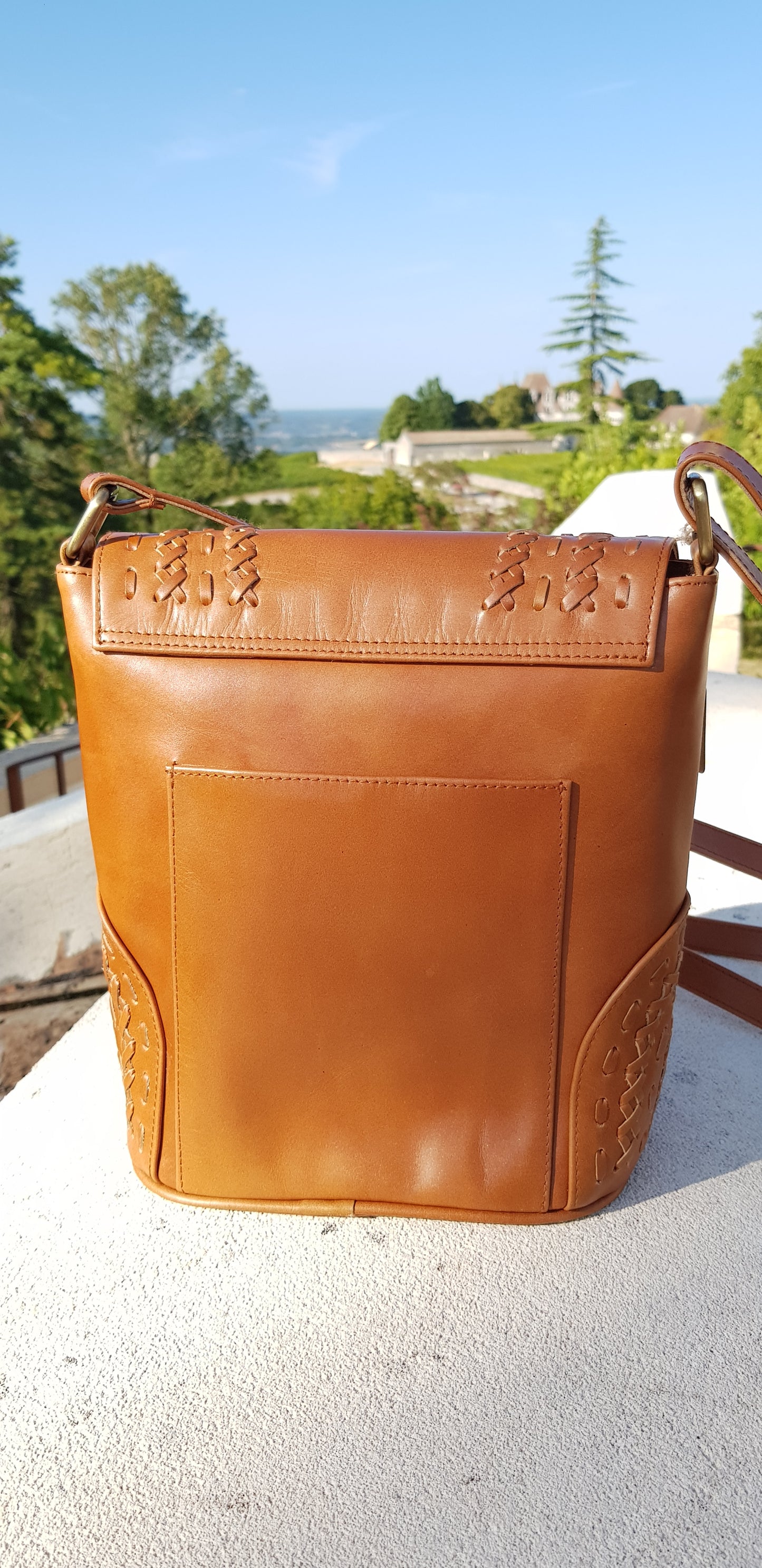 Sac bandoulière en cuir (existe en plusieurs couleurs)