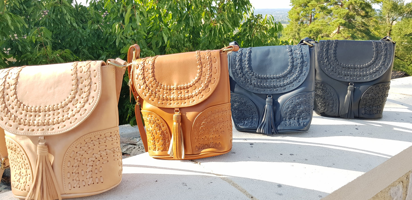 Sac bandoulière en cuir (existe en plusieurs couleurs)