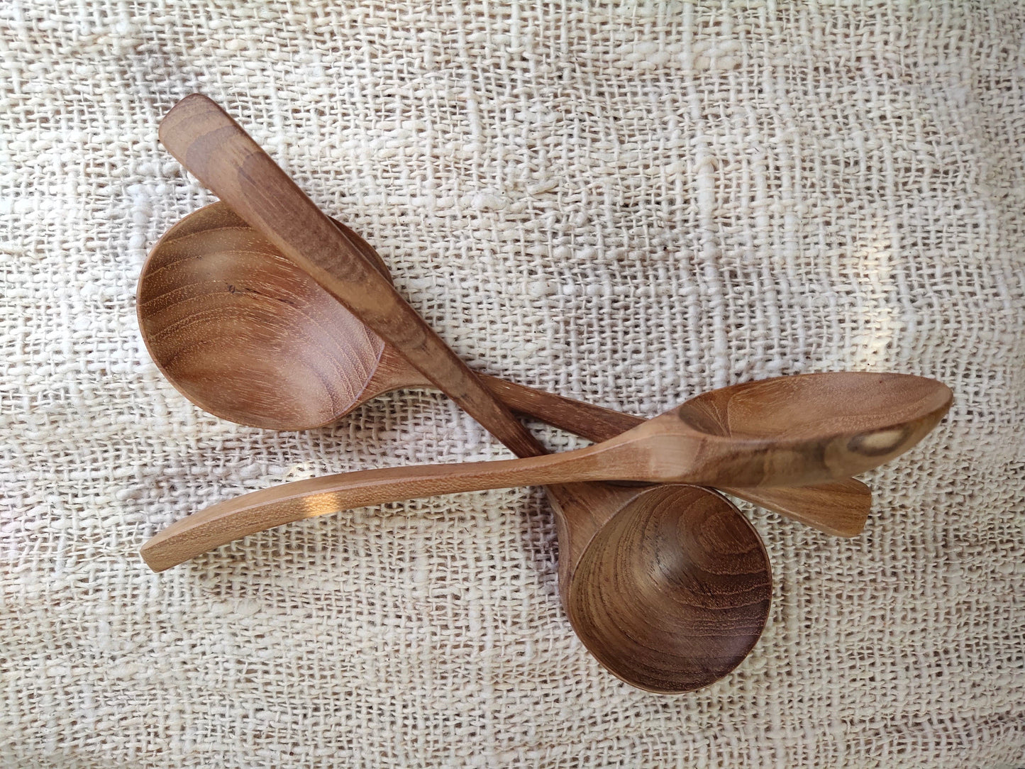 Cuillère à soupe en bois de teck de 22 cm