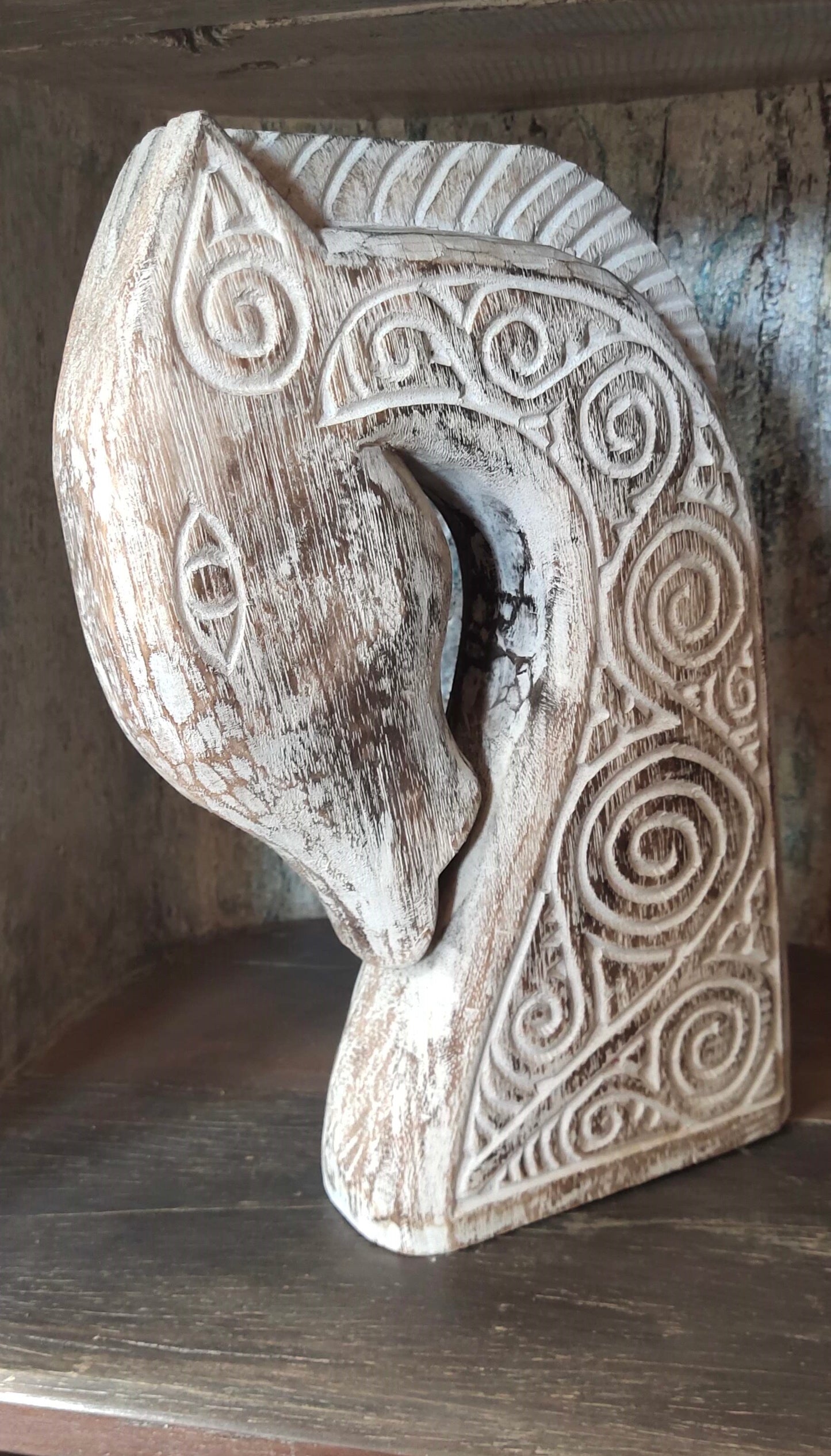 Sculpture primitive d'un buste de cheval H 33 cm