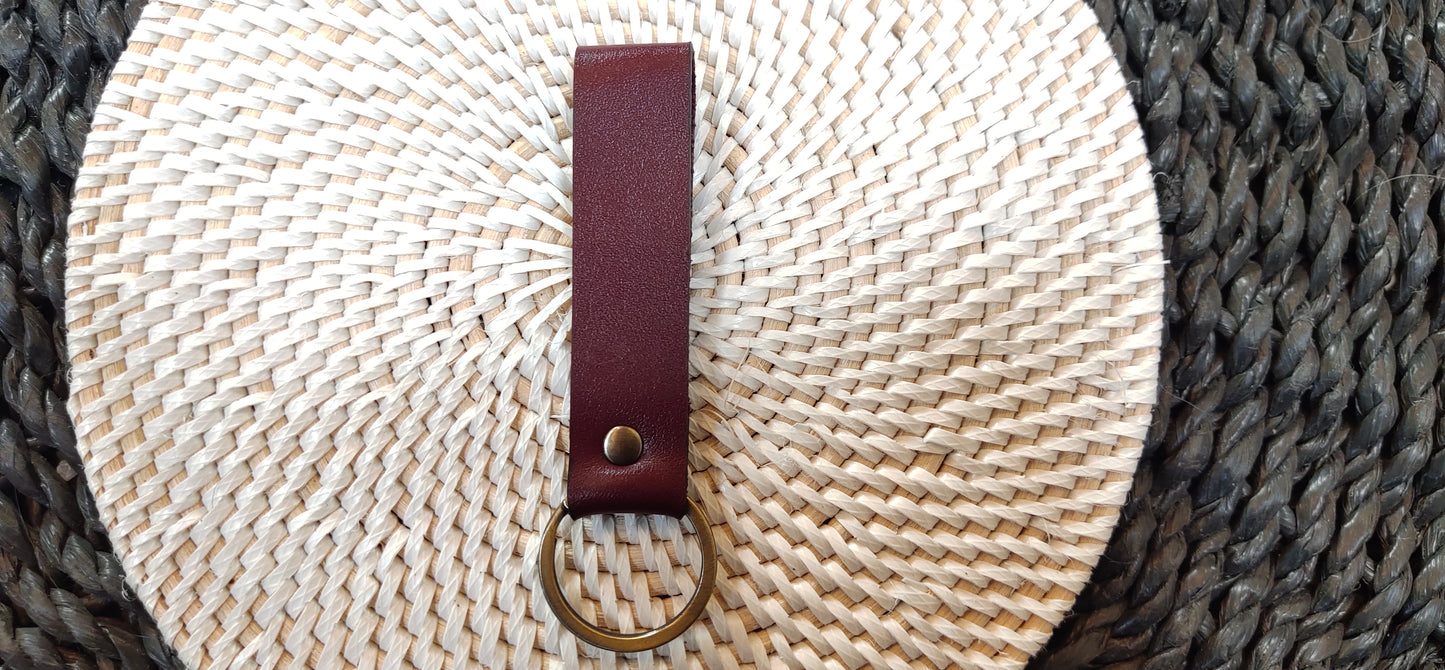 Porte-clés en cuir H 8 cm