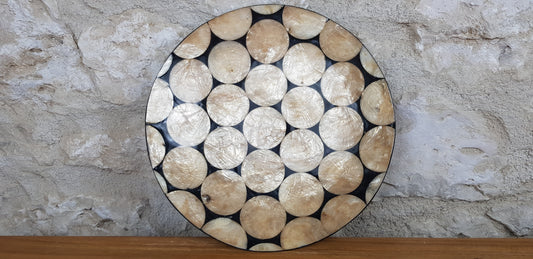 Grand plat en nacre et résine D 25.5 cm