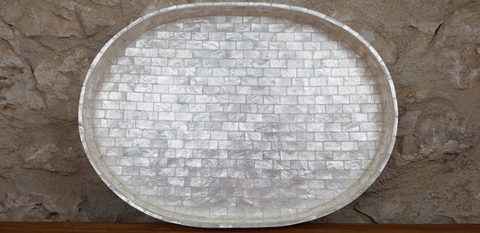 Plateau ovale en nacre L 40 cm