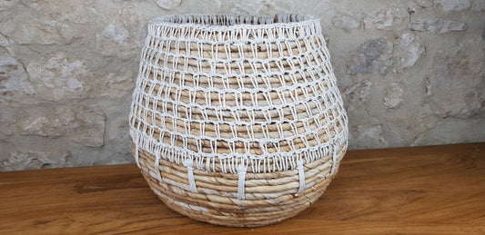 Panier en feuille de banane avec un filet en coton tressé D 35 cm