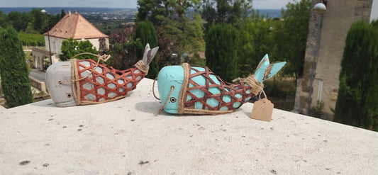 Baleine en bois avec filet en bambou L21 cm